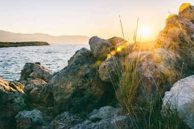 Girit sahil muhteşem günbatımı