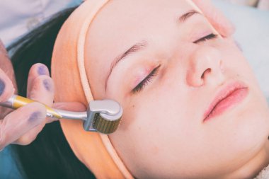 Kozmetik yüz tedavi