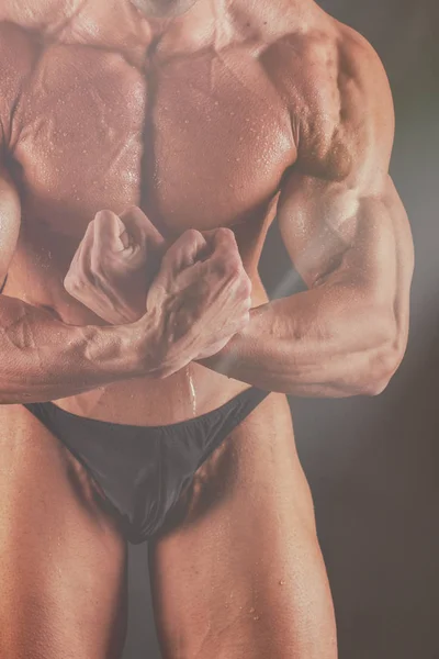 肌肉发达的男性身体的背景 — 图库照片