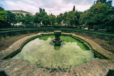 Güzel manzarası ve Roma mimarisi
