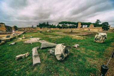 Güzel manzarası ve Roma mimarisi