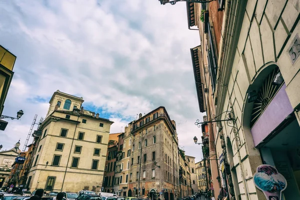 Beautiful views and architecture of Rome — Stock Photo, Image