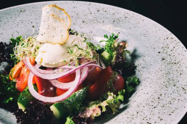 etli sebze salatası