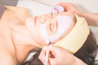 Kadınlar için kozmetik