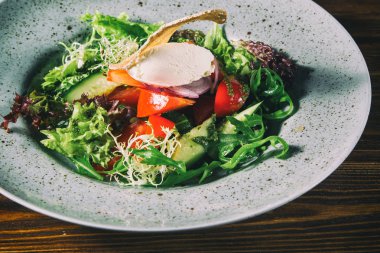 etli sebze salatası