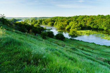 Muhteşem doğa, güzel ormanları ve çayırlar