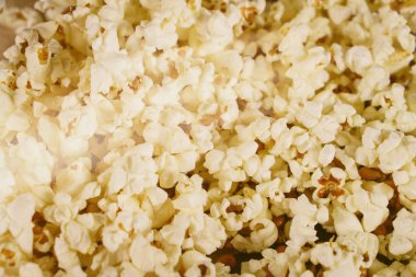 Film ve patlamış mısır