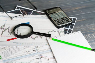 Vinnitsa, Ukrayna - 25 Haziran 2017: forex piyasasında analiz. Finansal hizmet anlayışı