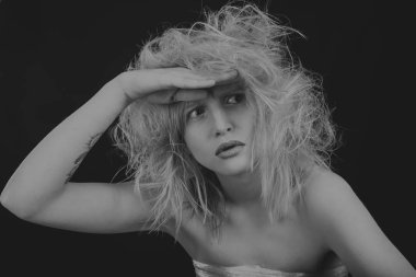 Yaratıcı makyaj ve saç