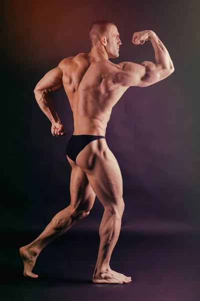 Corpo Masculino Musculoso Resultado Musculação Exercícios — Fotografia de Stock