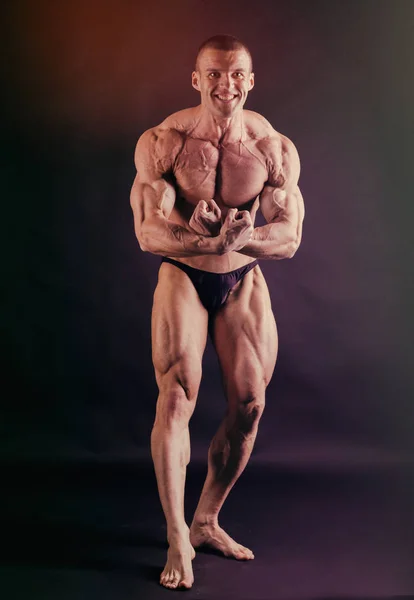 Muskulös Manliga Kroppen Resultatet Bodybuilding Träning — Stockfoto