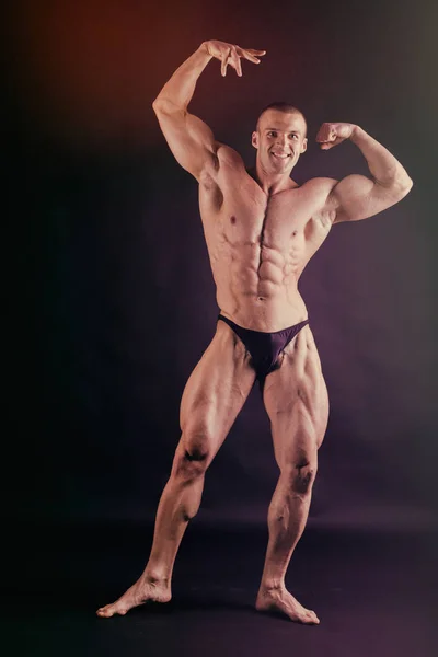 Μυϊκή Ανδρικό Σώμα Προπονήσεις Bodybuilding Αποτέλεσμα — Φωτογραφία Αρχείου