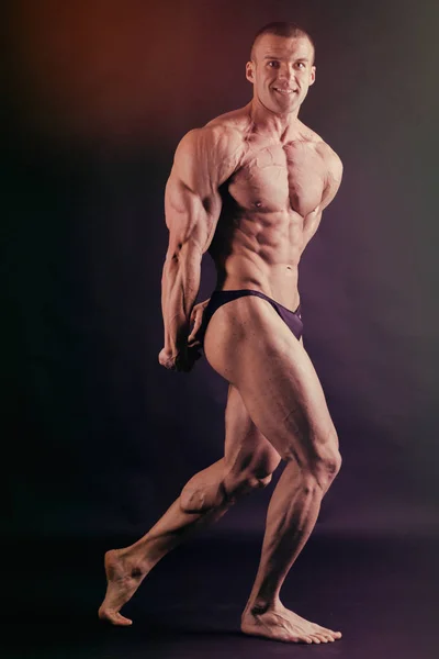 Corpo Maschile Muscolare Risultato Allenamenti Bodybuilding — Foto Stock