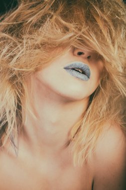 Zarif sarışın model fotoğraf