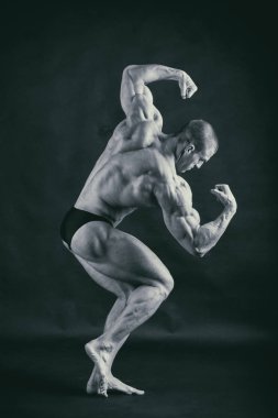 Kas, kabartma vücut geliştirmeci fotoğraf