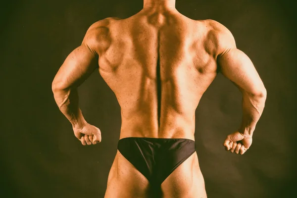 Forte Com Corpo Muscular Ginásio — Fotografia de Stock