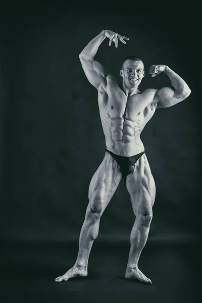 Muscolare Sollievo Bodybuilder Foto — Foto Stock