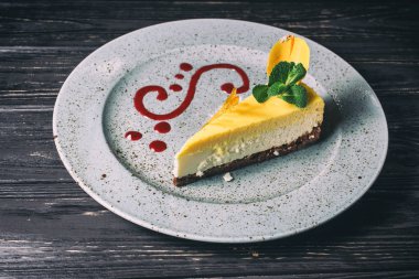 çay için lezzetli taze tatlı cheesecake