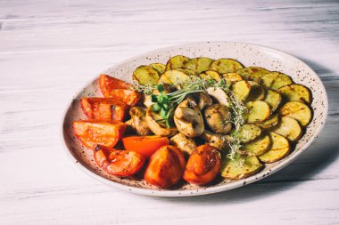 taze sulu sebze ızgara