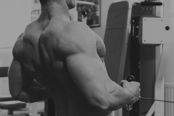 Man Exercising Gym — Stock Photo, Image