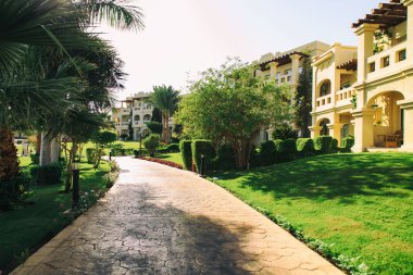 Resort adlı. Egzotik Bahçe.