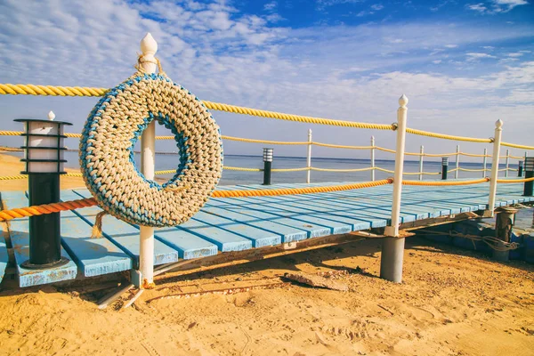 Beautiful sea beach and sea — Stock Photo, Image