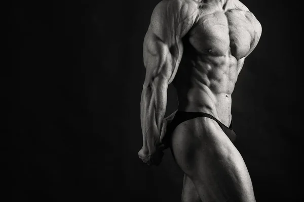 Bodybuilder Uomo Muscolare Formazione Palestra Posa Muscolare — Foto Stock