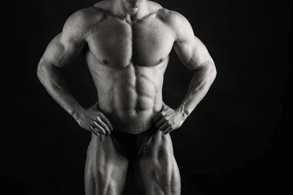 Muscular Hombre Culturista Entrenamiento Gimnasio Posando Músculo — Foto de Stock