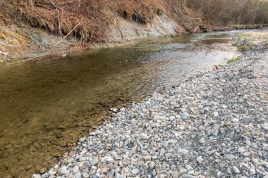 Dağların ve nehirlerin güzel doğası