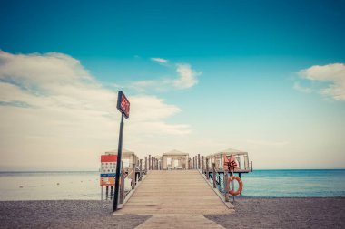 Denizde güzel pier