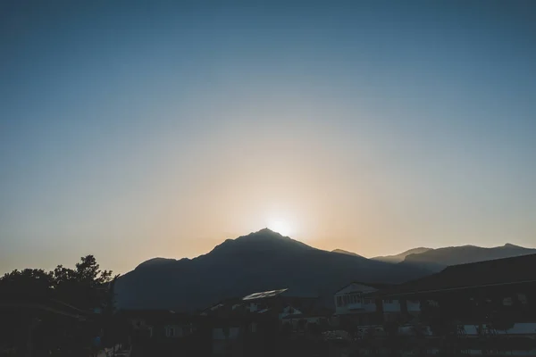 Magnifica Alba Sul Mare — Foto Stock