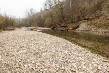 Dağların ve nehirlerin güzel doğası