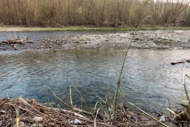 Dağların ve nehirlerin güzel doğası