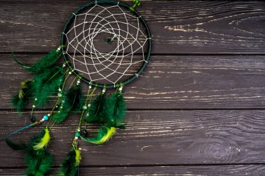 Tahta arka planda düş kapanı