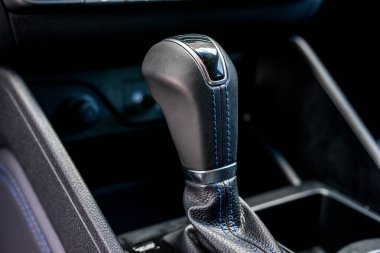 Modern bir arabanın içi. Arabaların temasının arkaplanı