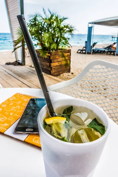 Cocktails Bar Van Resort Aan Zee — Stockfoto