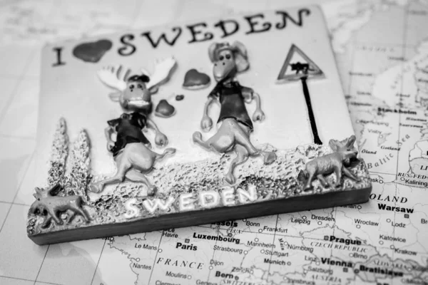 지도에서 여행하는 스웨덴 — 스톡 사진