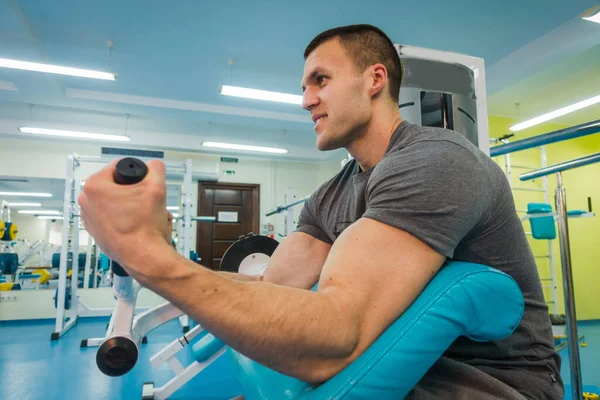 Man Goes Sports Gym — Stock Photo, Image