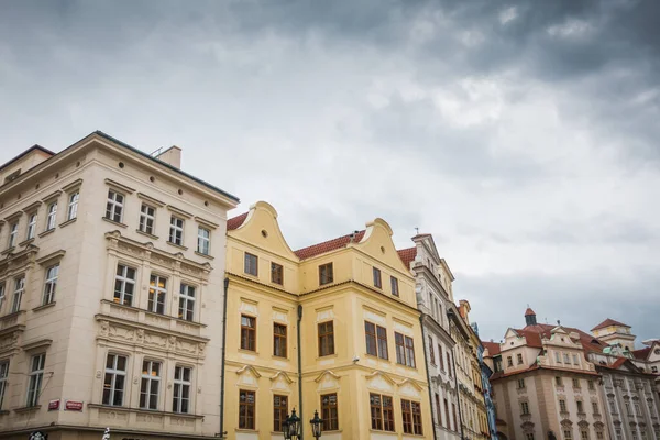 Schöne Straßen Und Architektur Des Herbstlichen Prag — Stockfoto