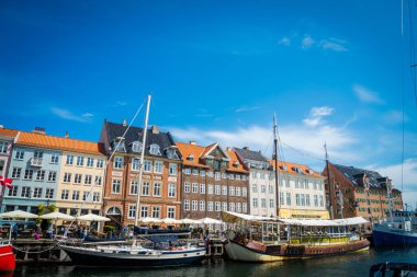 Kopenhag, Danimarka - 18 Temmuz 2019. Güzel Kopenhag mimarisi, Kopenhag 'da seyahat