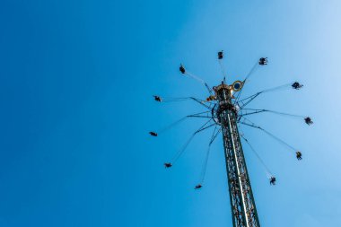 Kopenhag, Danimarka - 21 Temmuz 2019. Kopenhag 'daki güzel park ve bahçe. Çekim