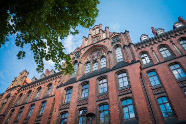 Wrocaw, Polonya - 17 Haziran 2019. Eski Polonya şehrinin mimarisi.