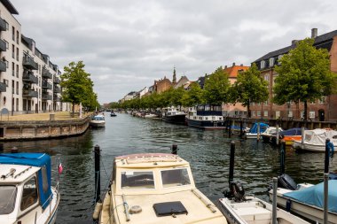 Kopenhag, Danimarka - 18 Temmuz 2019. Güzel Kopenhag mimarisi, Kopenhag 'da seyahat