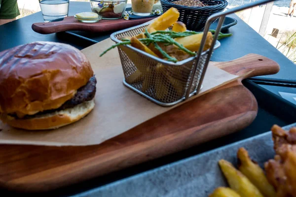 Aperitive Delicioase Daneze Într Cafenea Lângă Mare — Fotografie, imagine de stoc