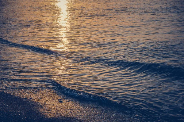 Herrlicher Sonnenaufgang Über Dem Meer — Stockfoto