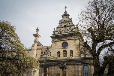 Muhteşem kış Lviv mimarisi ve sokakları