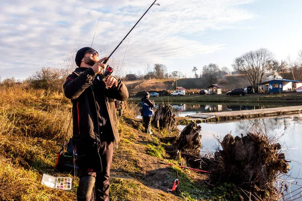 Pesca Pesca Sul Lago — Foto Stock