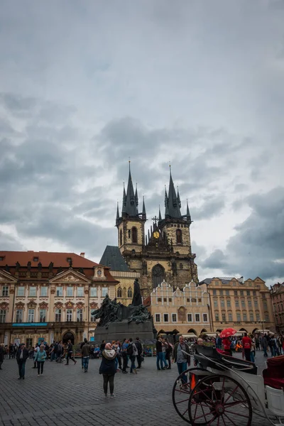 Schöne Straßen Und Architektur Des Herbstlichen Prag — Stockfoto