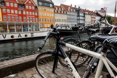Kopenhag, Danimarka - 18 Temmuz 2019. Güzel Kopenhag mimarisi, Kopenhag 'da seyahat