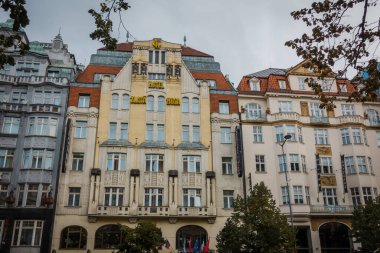 Güz Prag 'ın güzel sokakları ve mimarisi